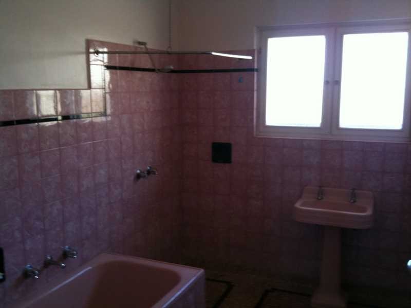 32 BOND STREET, Welland SA 5007