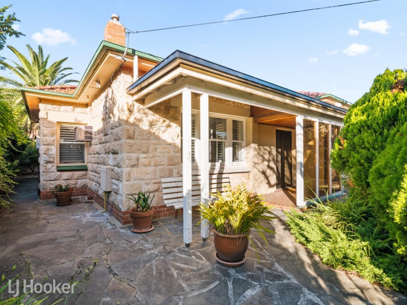 148 Military Road, Henley Beach South SA 5022