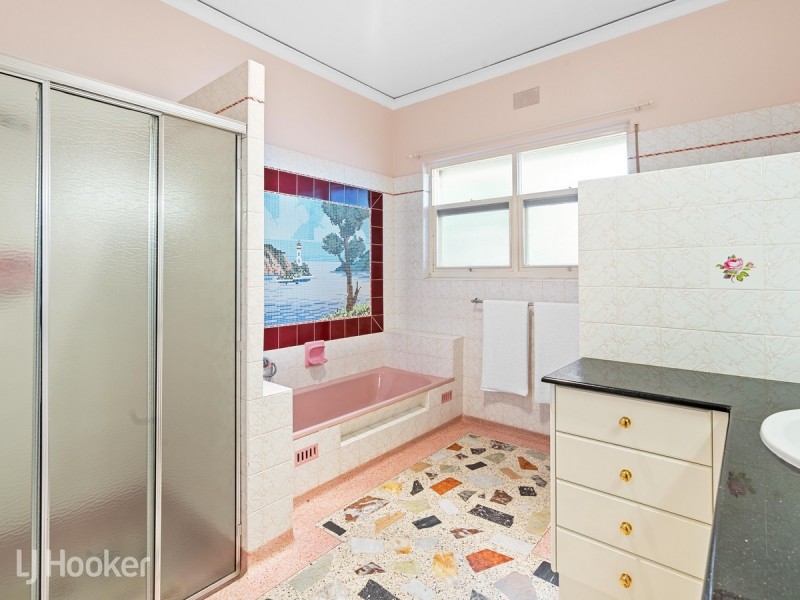 1 Grandview Grove, Magill SA 5072