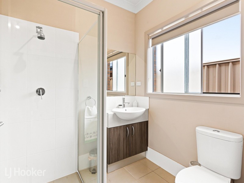 10 Wood Street, Parafield Gardens SA 5107