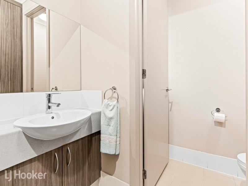 10 Wood Street, Parafield Gardens SA 5107