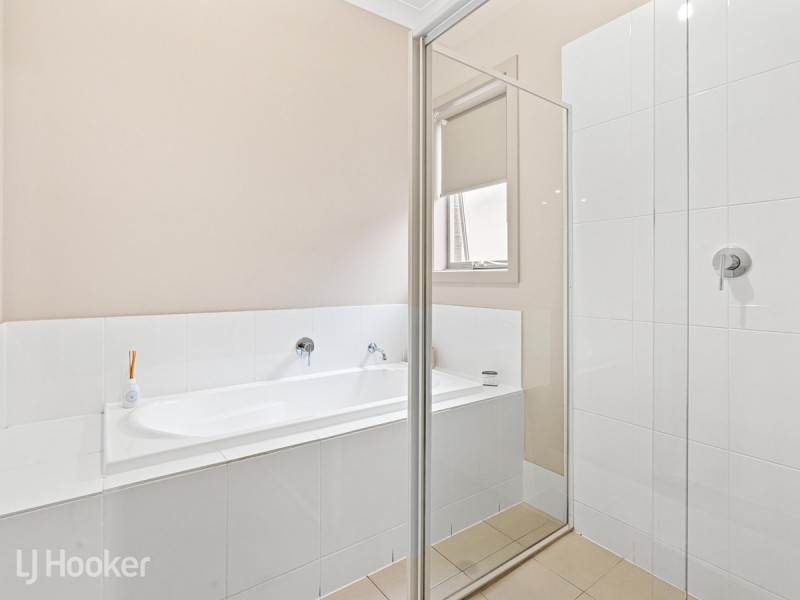 10 Wood Street, Parafield Gardens SA 5107