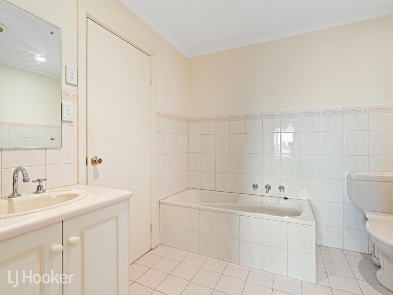 1/3 Flame Court, Teringie SA 5072