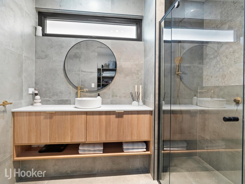 2D Mackirdy Street, Fulham SA 5024