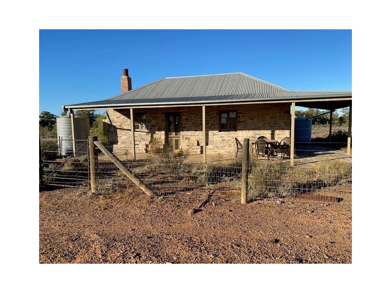 1 Fourth Street, Beltana SA 5730