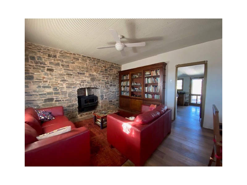 1 Fourth Street, Beltana SA 5730