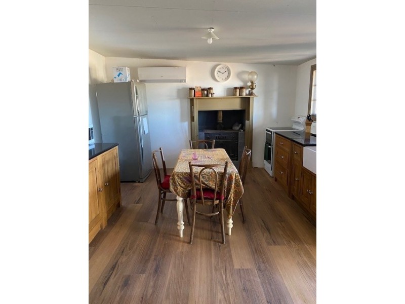1 Fourth Street, Beltana SA 5730