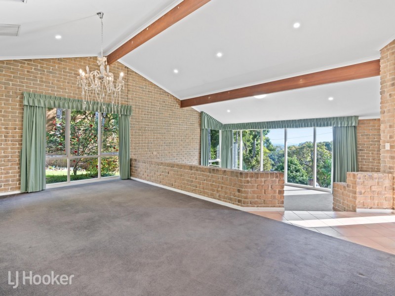 50 Broadmeadow Drive, Flagstaff Hill SA 5159