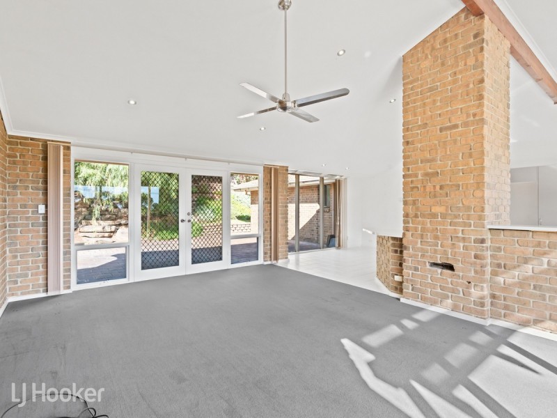 50 Broadmeadow Drive, Flagstaff Hill SA 5159