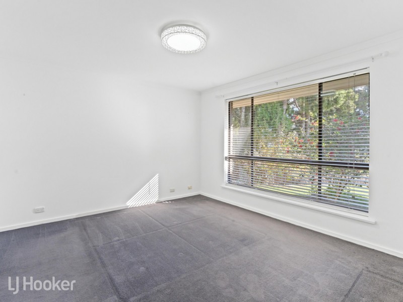 50 Broadmeadow Drive, Flagstaff Hill SA 5159