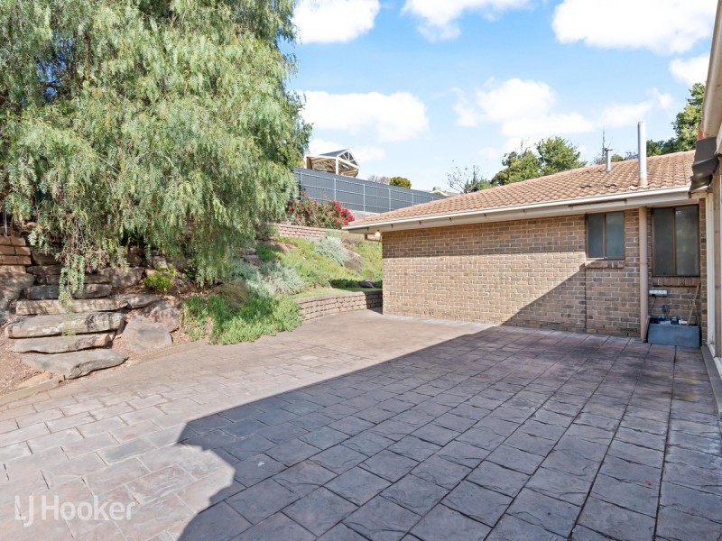 50 Broadmeadow Drive, Flagstaff Hill SA 5159