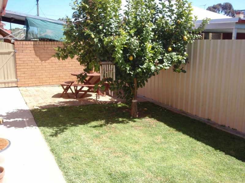 2/11 Windsor Avenue, Magill SA 5072