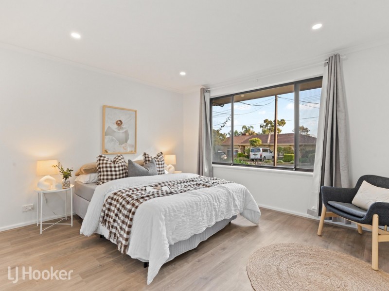 10 Snowy Drive, Valley View SA 5093