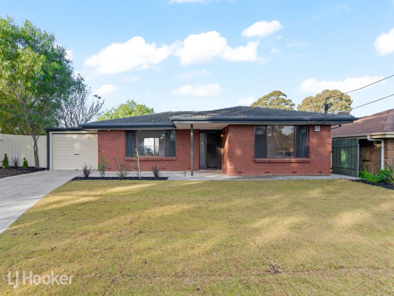 10 Snowy Drive, Valley View SA 5093