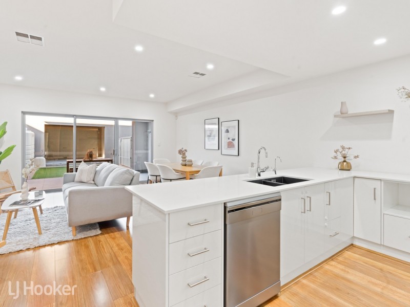 4/7 Pine Street, Flinders Park SA 5025