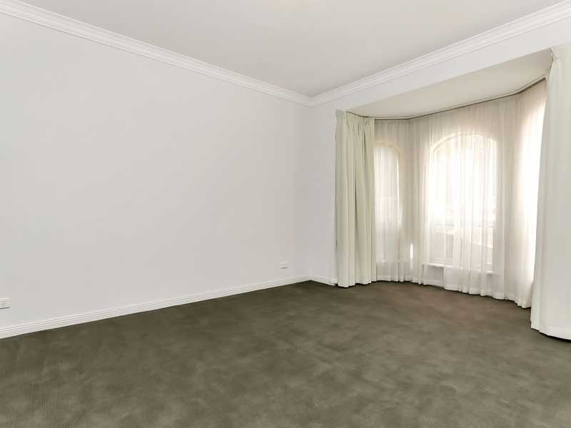 22 Sitters Memorial Drive, Burnside SA 5066