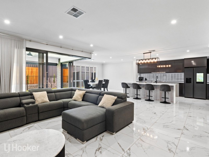 16A Woodley Avenue, Newton SA 5074