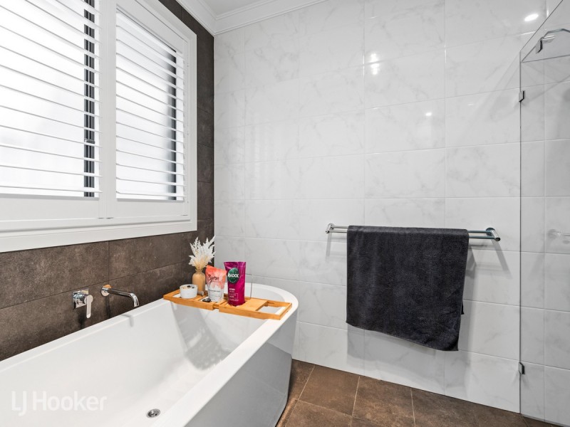 16A Woodley Avenue, Newton SA 5074