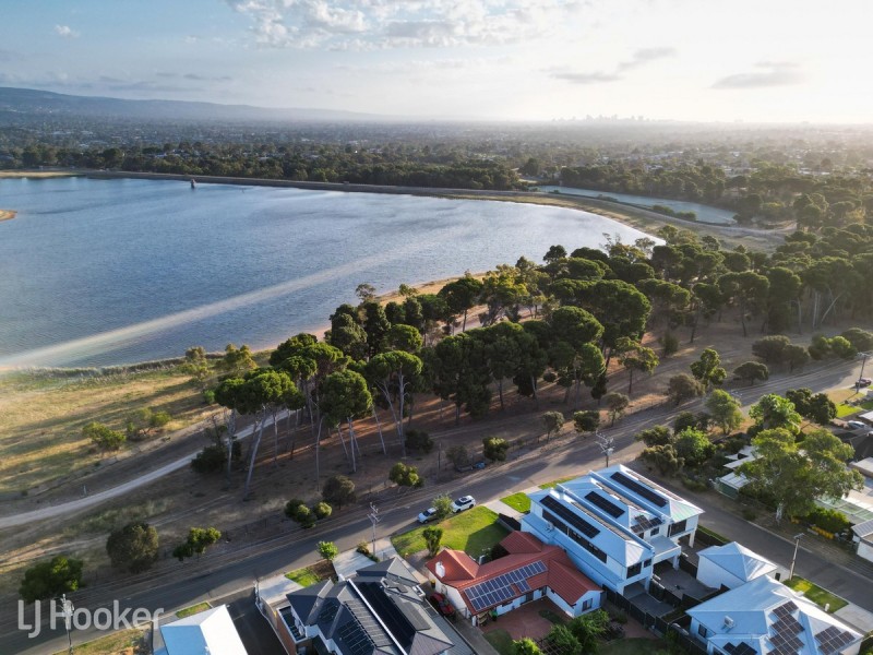 22 Lambert Avenue, Holden Hill SA 5088