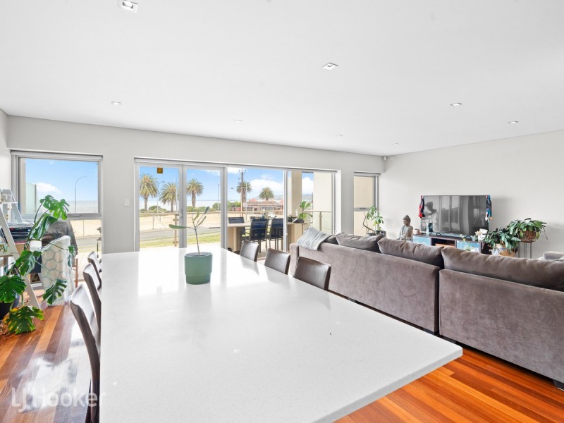 1/160 Hindmarsh Road, Victor Harbor SA 5211