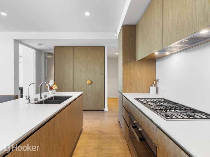 3106/17 Austin Street, Adelaide SA 5000