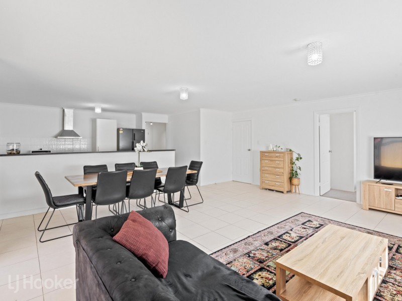 18 Charta Circuit, Smithfield SA 5114