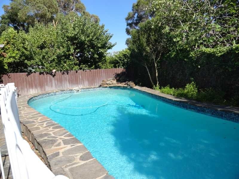 33 Rita Avenue, Rostrevor SA 5073
