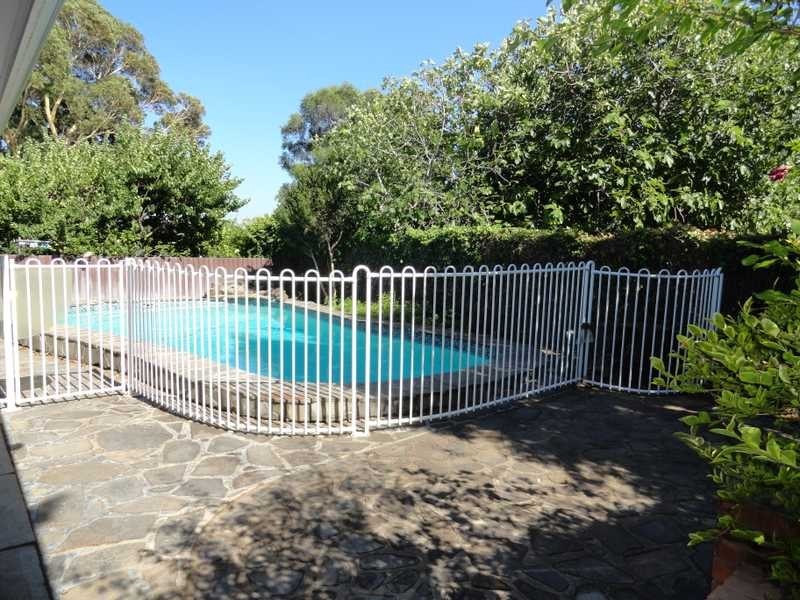 33 Rita Avenue, Rostrevor SA 5073