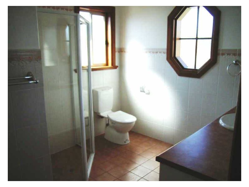 1/2 LIASCOS AVENUE, Newton SA 5074
