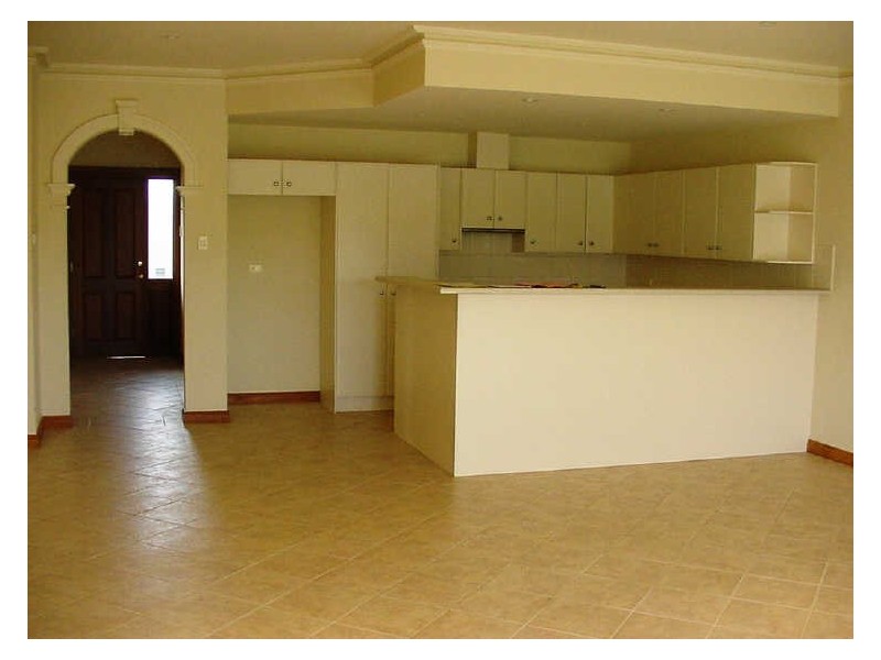 3/2 LIASCOS AVENUE, Newton SA 5074