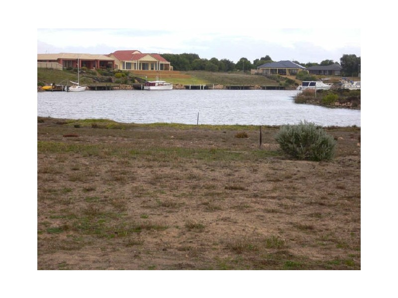 29 Wentworth Parade, Hindmarsh Island SA 5214