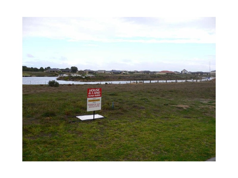 29 Wentworth Parade, Hindmarsh Island SA 5214
