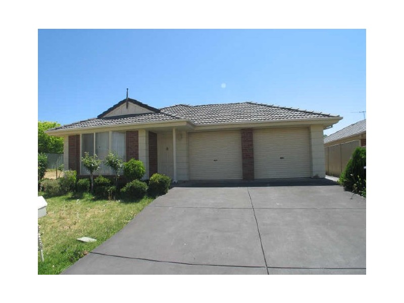 6 Ridgefield Avenue, Paradise SA 5075