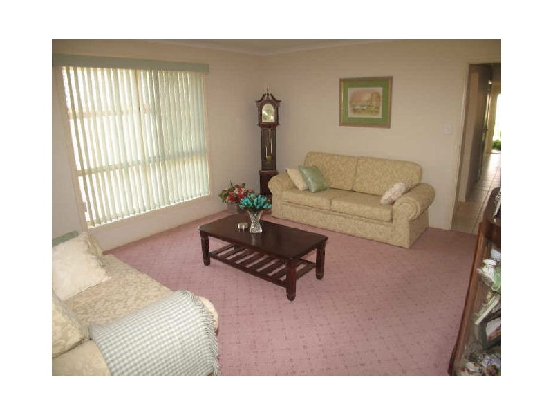 6 Ridgefield Avenue, Paradise SA 5075