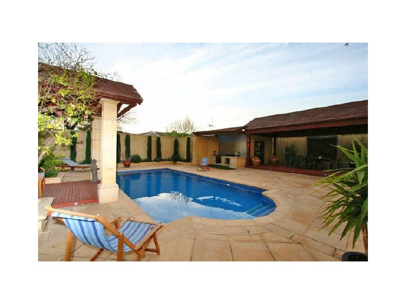 11 Boronia Street, Klemzig SA 5087