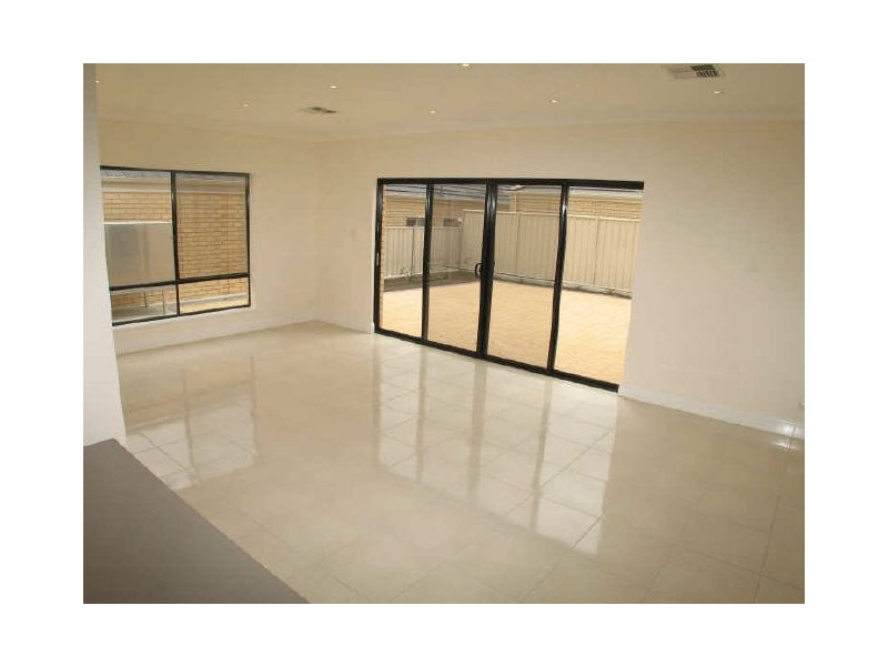 10b Glamis Ave, Tranmere SA 5073