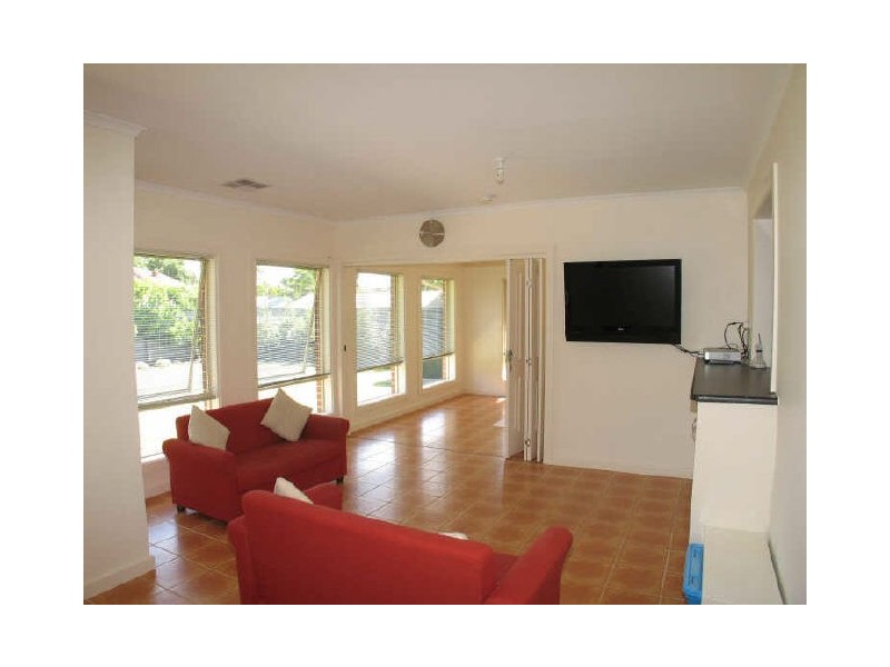 10 Mines Road, Campbelltown SA 5074