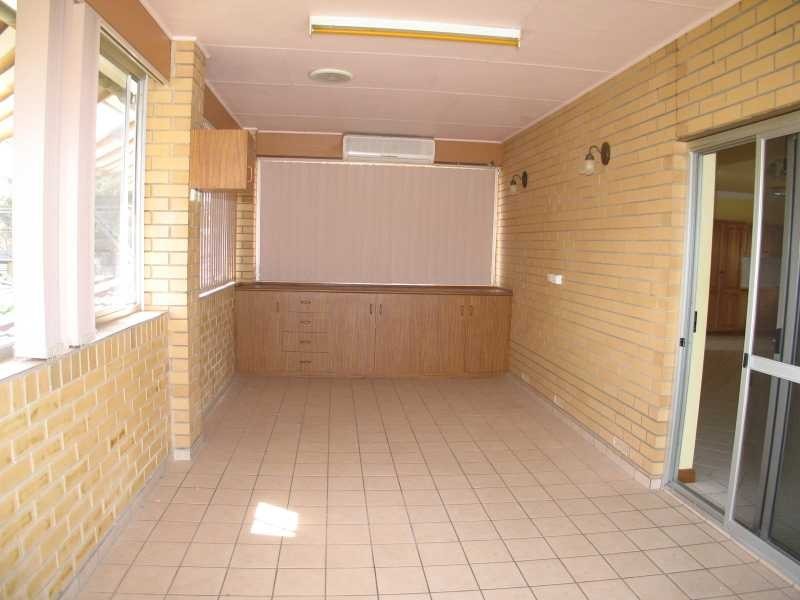 21 Mayfred Ave, Hope Valley SA 5090