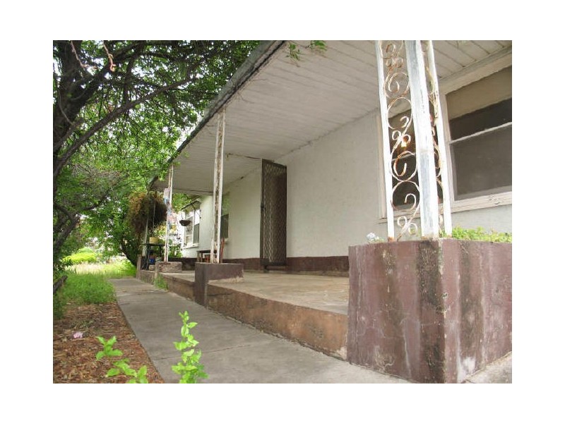 2 Reading Street, Clearview SA 5085