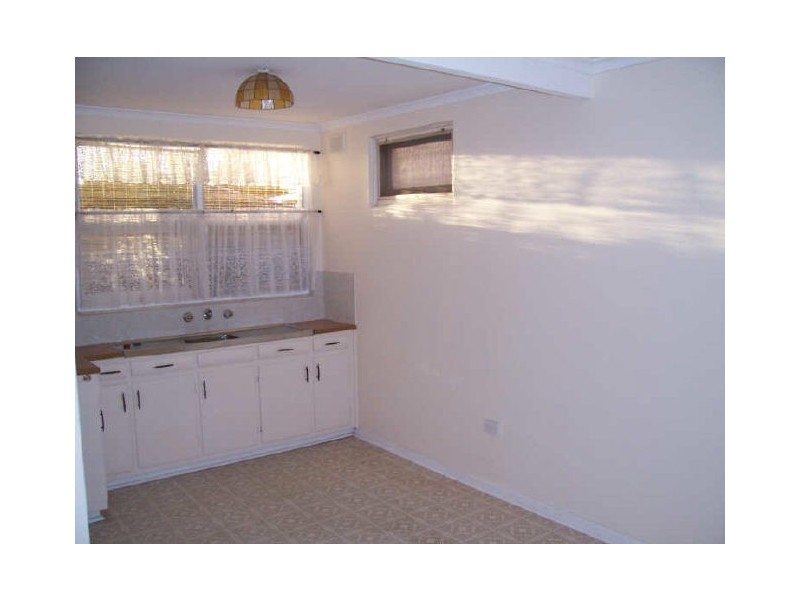 7 Kapoola Ave, Campbelltown SA 5074