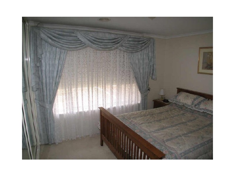 21 Ridgefield Ave, Paradise SA 5075