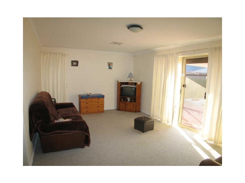 18a Dennis Ave, Newton SA 5074