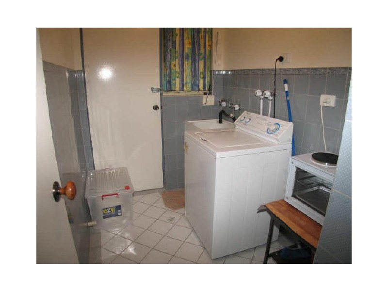 18a Dennis Ave, Newton SA 5074