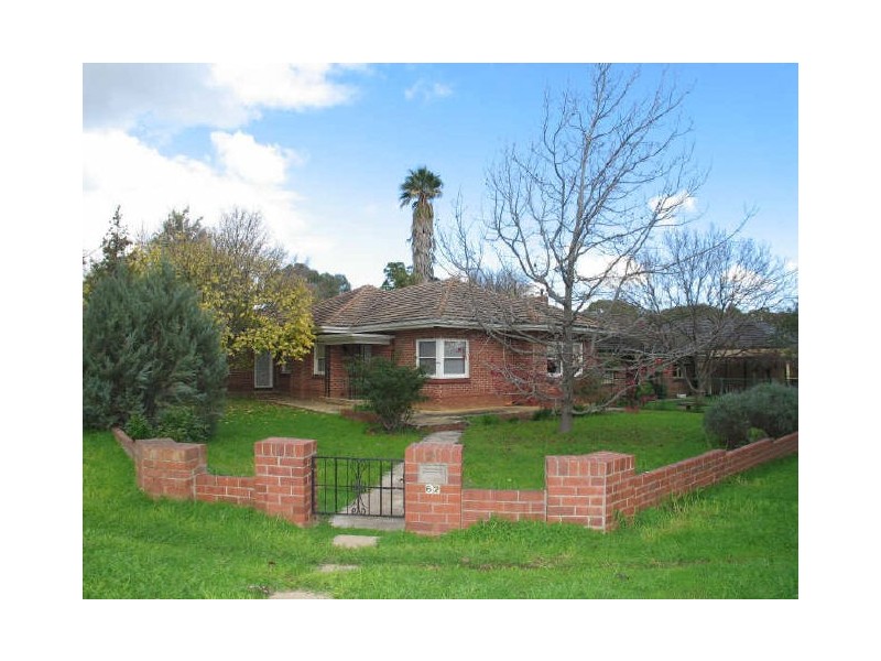 2 Trestrail Street, Magill SA 5072