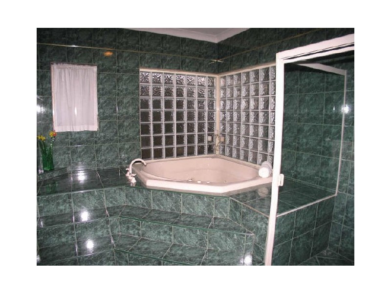 16 Gulfview Parade, Valley View SA 5093