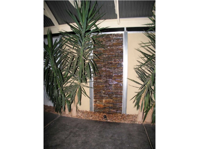 16 Gulfview Parade, Valley View SA 5093