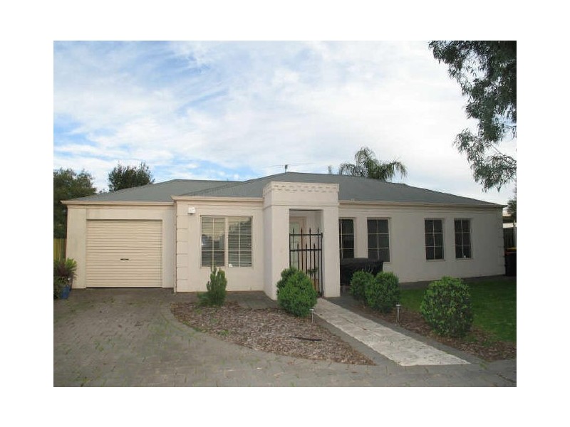 2/6a Cadna Ave, Felixstow SA 5070