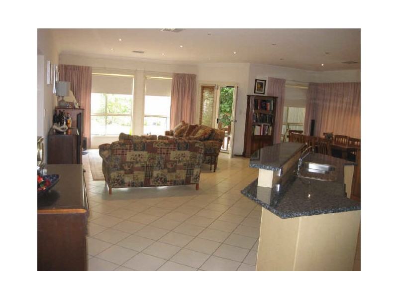 48b Sparks Tce, Rostrevor SA 5073