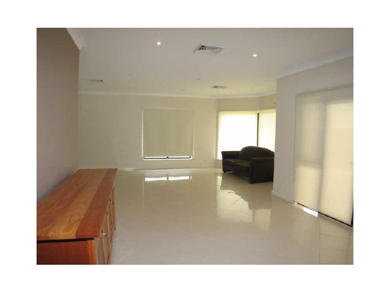 23 Angelo Street, Newton SA 5074