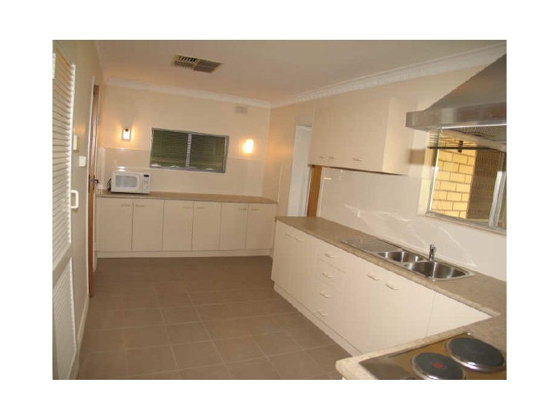 18 Highfield Drive, Tea Tree Gully SA 5091